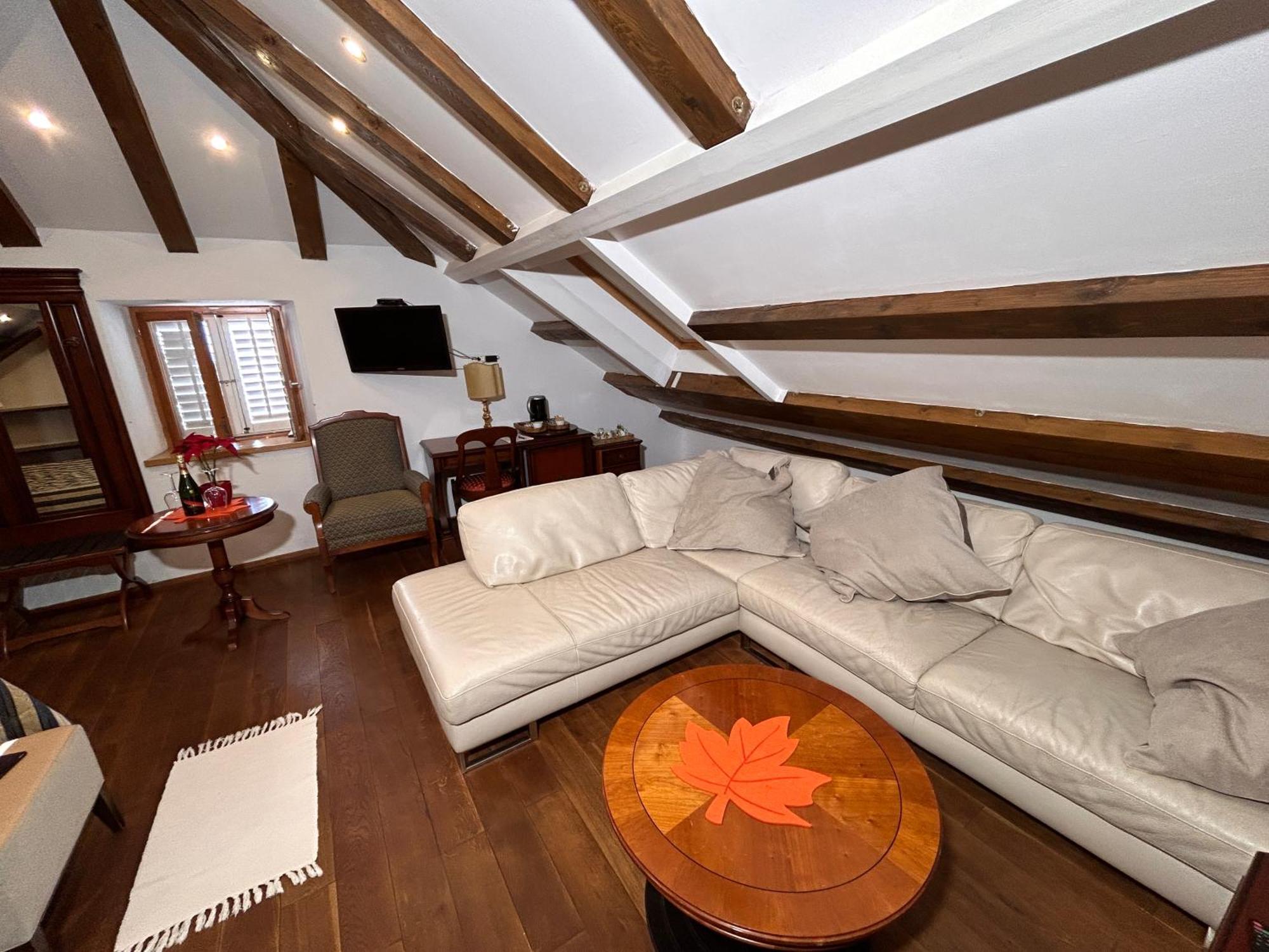 Villa Anica Dubrovnik - Luxurious With A Sea View ภายนอก รูปภาพ